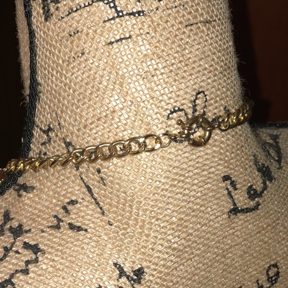 J CREW PETAL FLOWER STATEMENT NECKLACE - Picture 6 of 7